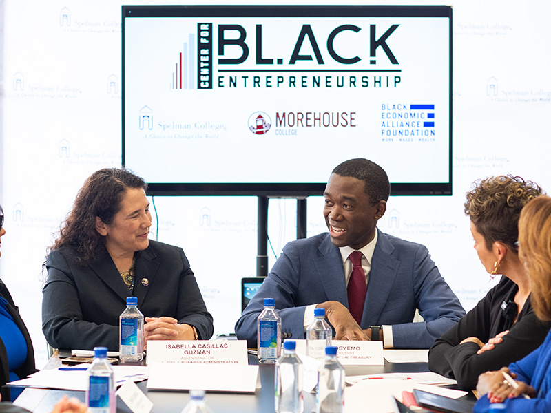 Federal leaders visit the Center for Black Entrepreneurship